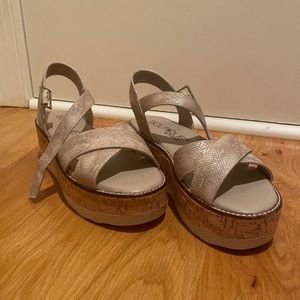Snakeskin Pattern Boutique Sandals - Never Worn -